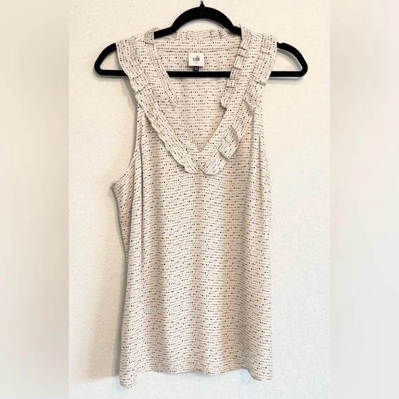 Cabi Polka Dot Ruffle Sleeveless Blouse Cream Black V Neck Size L - Picture 2 of 10